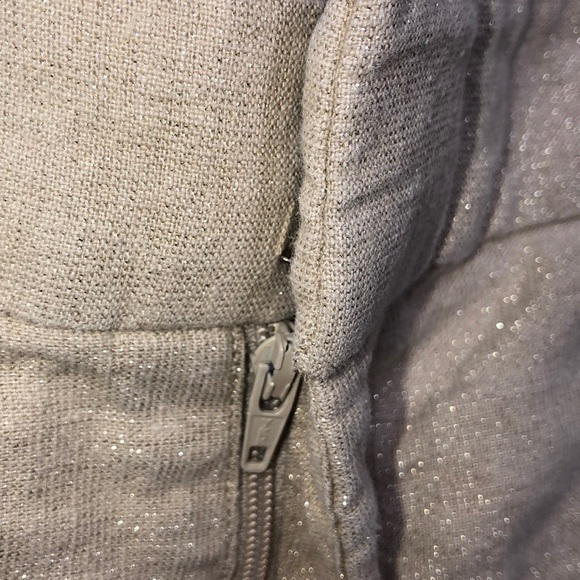 Banana Republic size 6 tan linen chino shorts - Picture 5 of 8